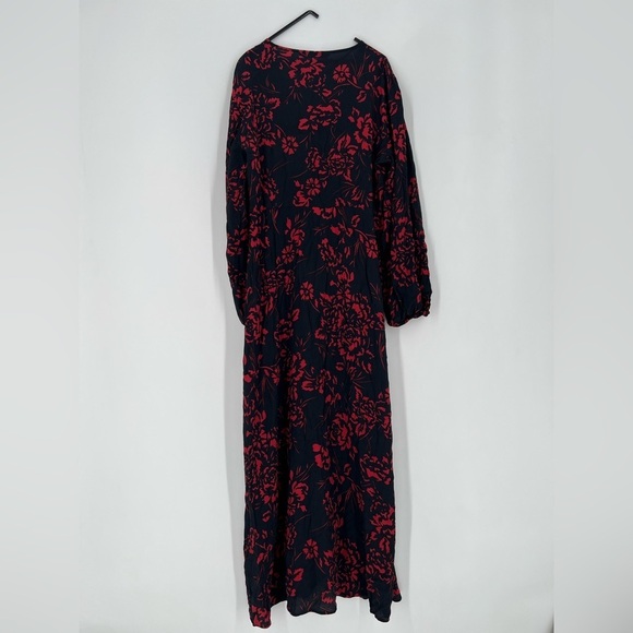Zara Black Red Floral Rose Wrap Front High Slit Midi Dress - Picture 9 of 9